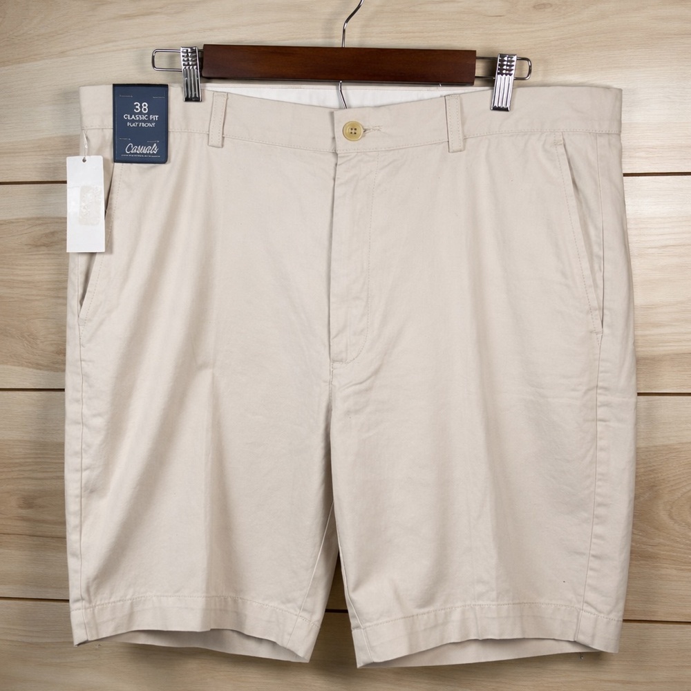 Roundtree & Yorke NWT Casuals Classic Fit Flat Front Shorts – Tan – 38